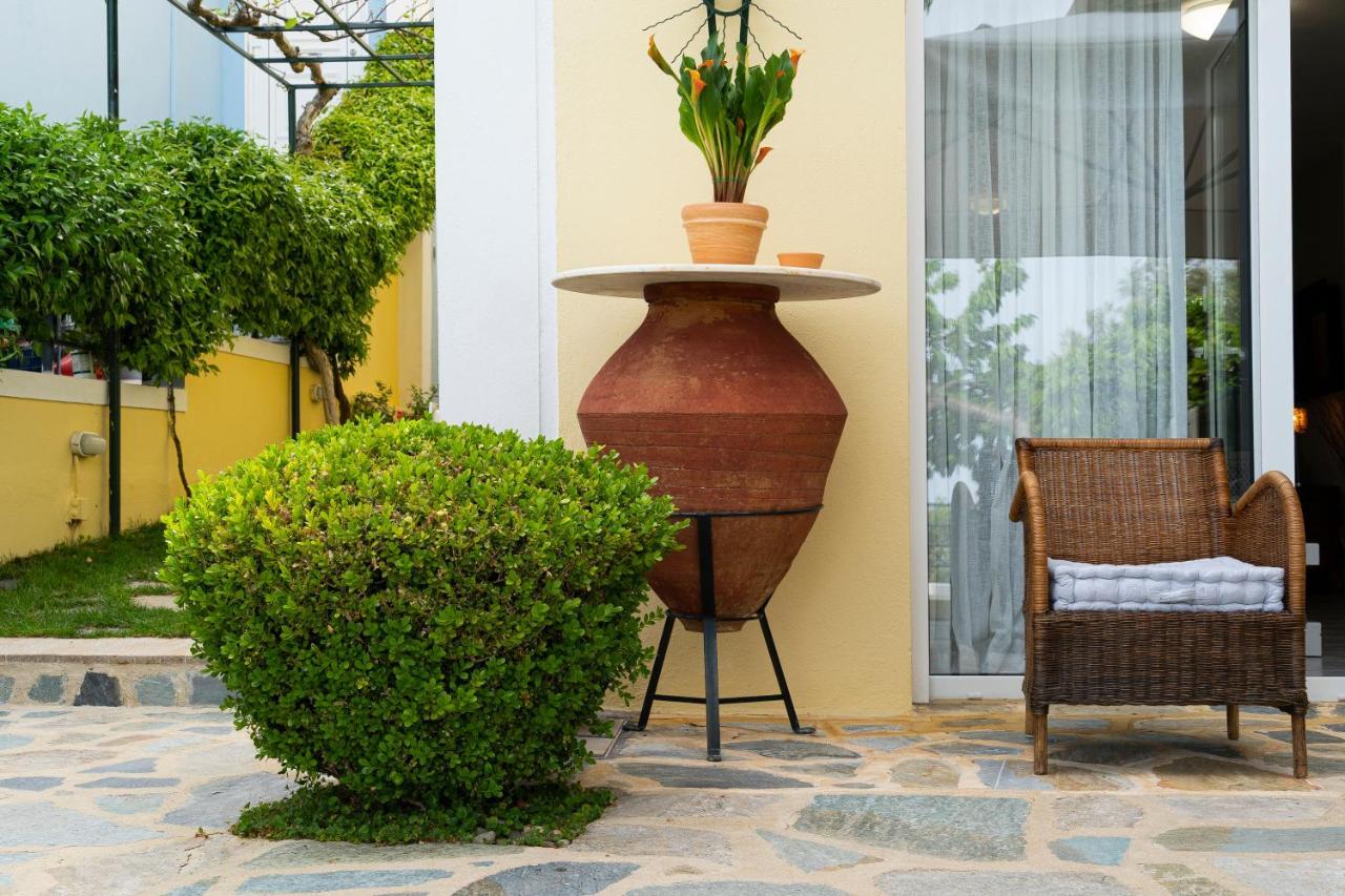 Sea Path Apartment PalaiónTsiflíkion Εξωτερικό φωτογραφία