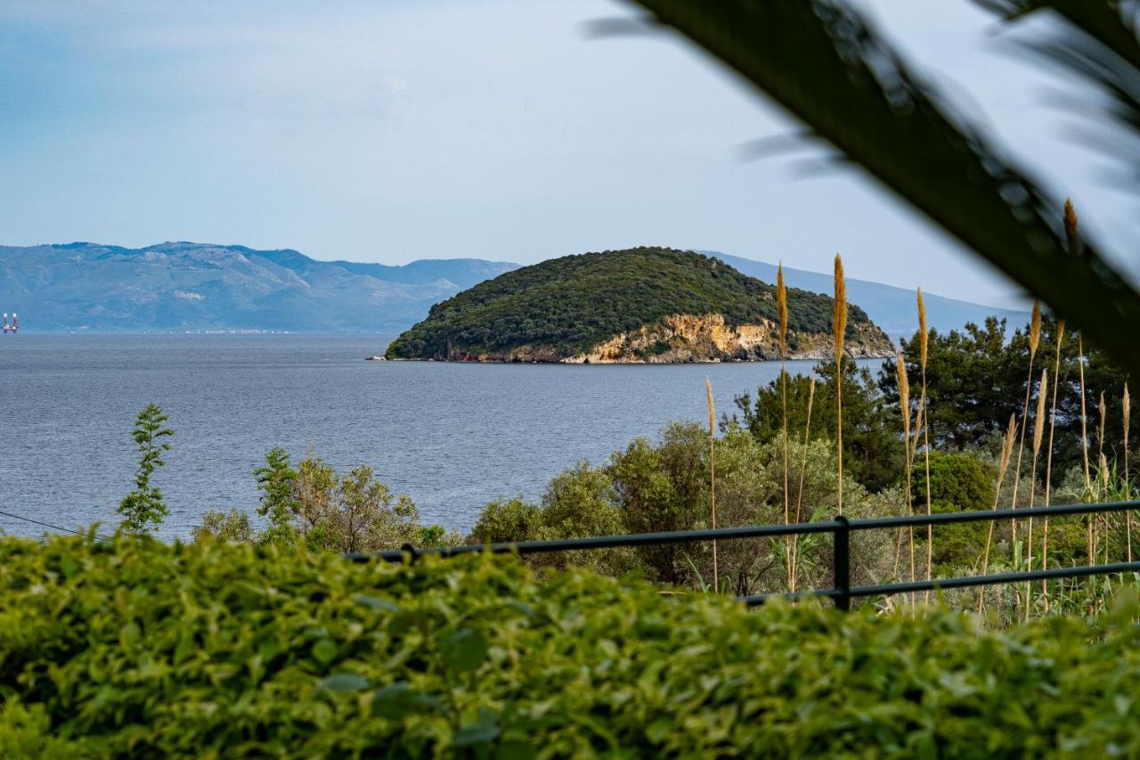 Sea Path Apartment PalaiónTsiflíkion Εξωτερικό φωτογραφία
